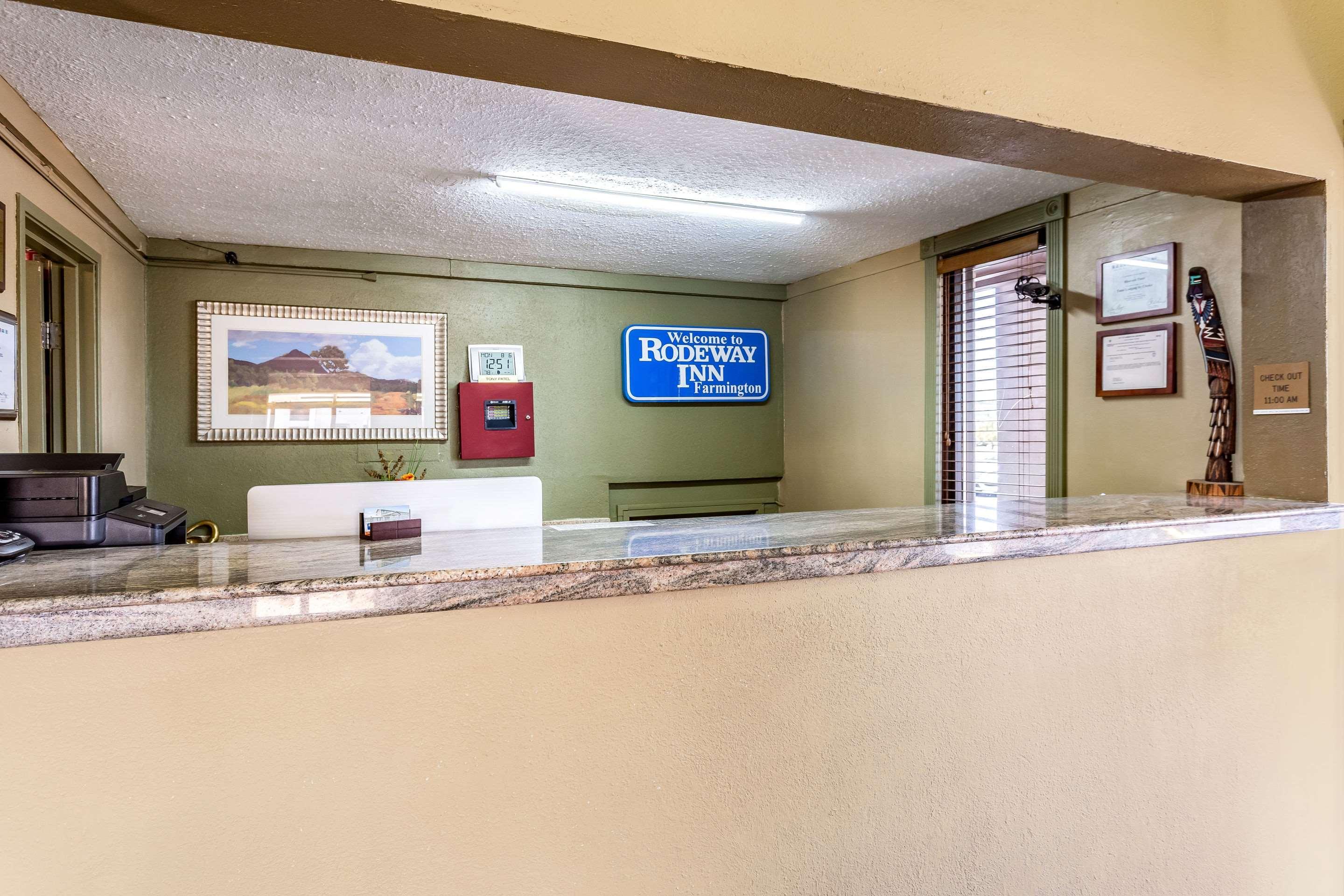 Rodeway Inn Фармінґтон Екстер'єр фото